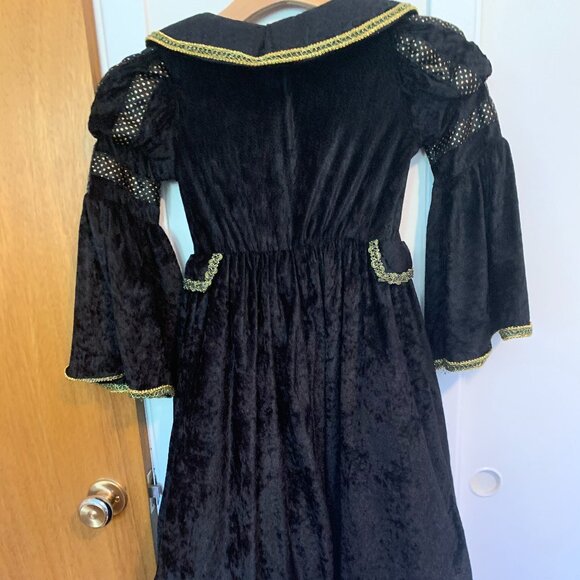 Halloween little queen / medieval costume - Picture 7 of 16